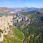Le Panoramic - Gorges Du Verdon 2*